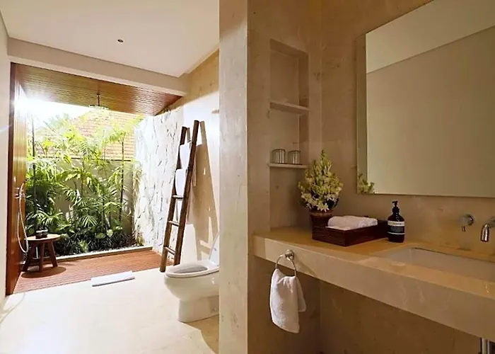 Lily Flower 3 Bedroom Private Zn66a Villa